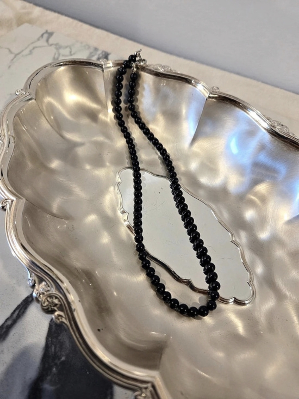 Vintage Glossy Black Beaded Strand Necklace Silver Clasp 18”